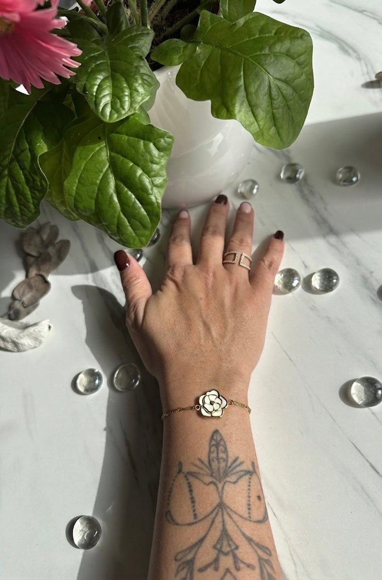 Bracelet Fin Camélia Blanc