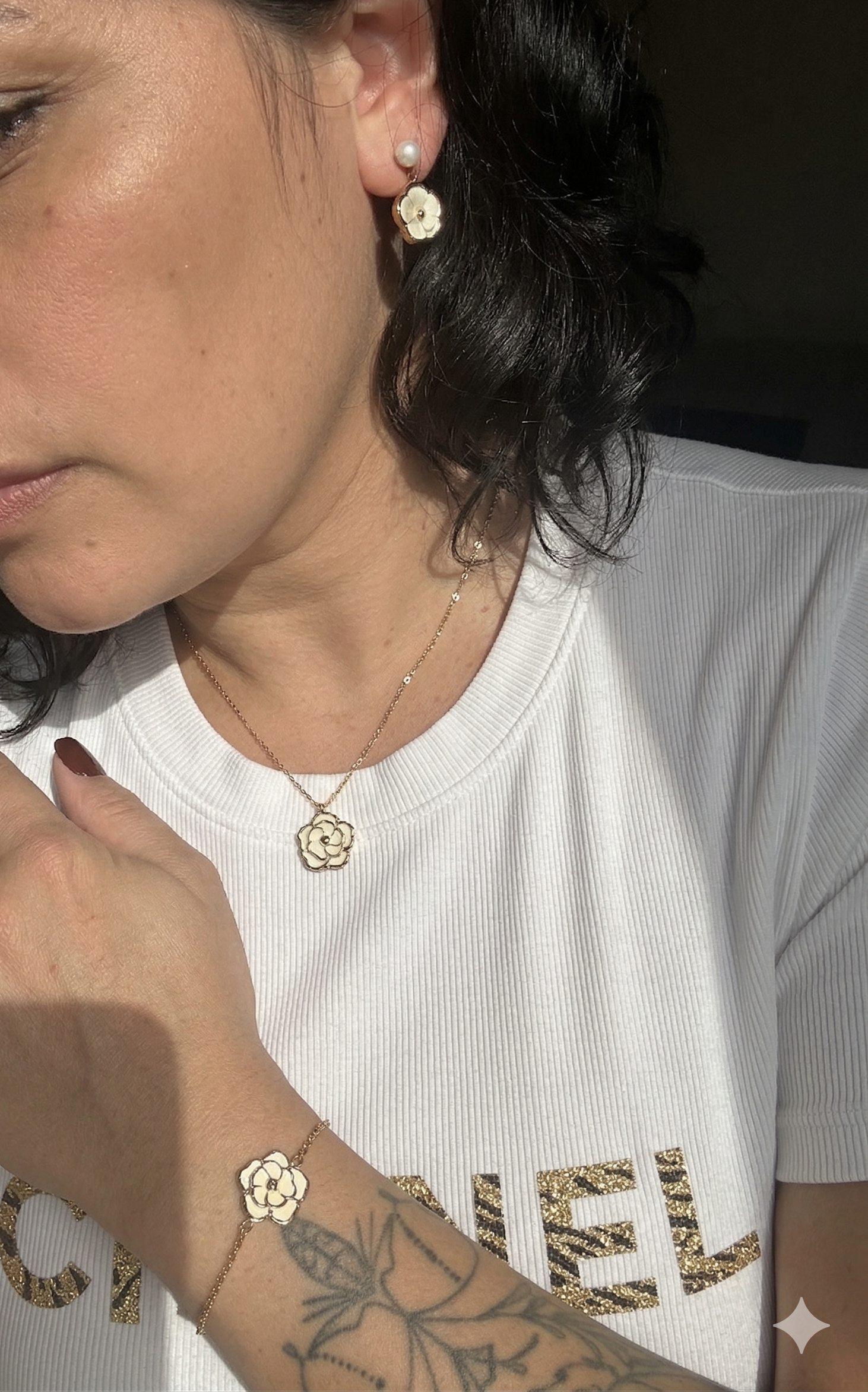 Collier Camélia Blanc