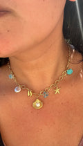 Collier "Trésors du Lagon" – Maillons Or & Amulettes Marines