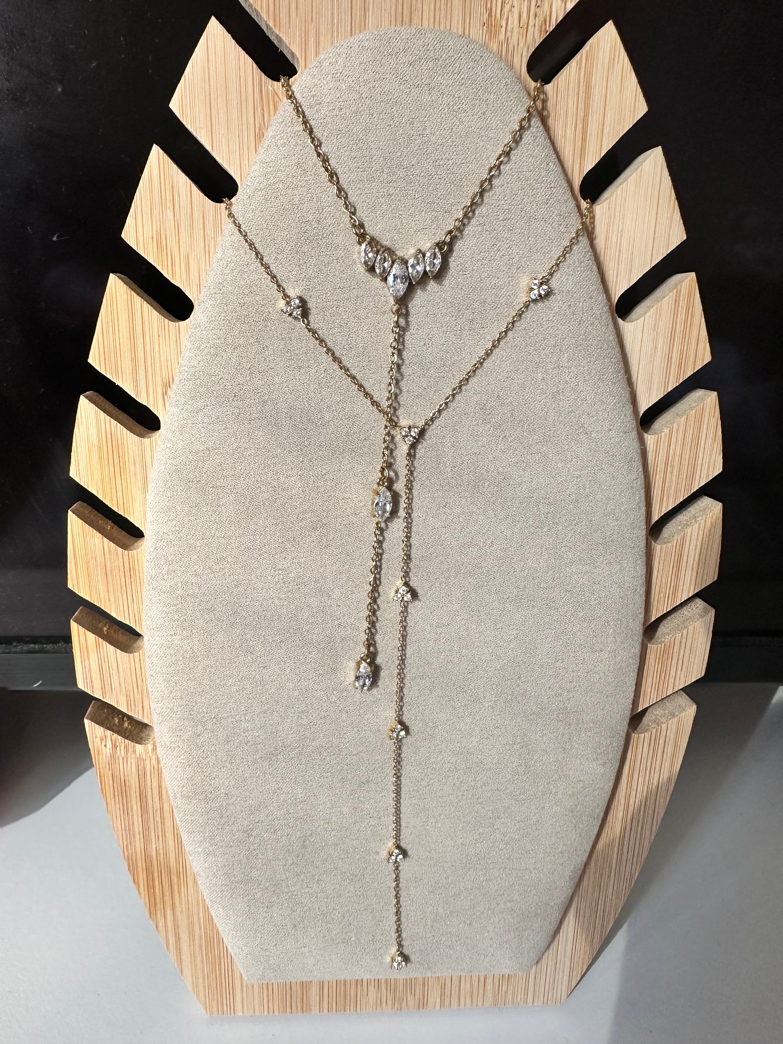 Collier "Aura Marquise" – Gouttes de Lumière & Versatilité