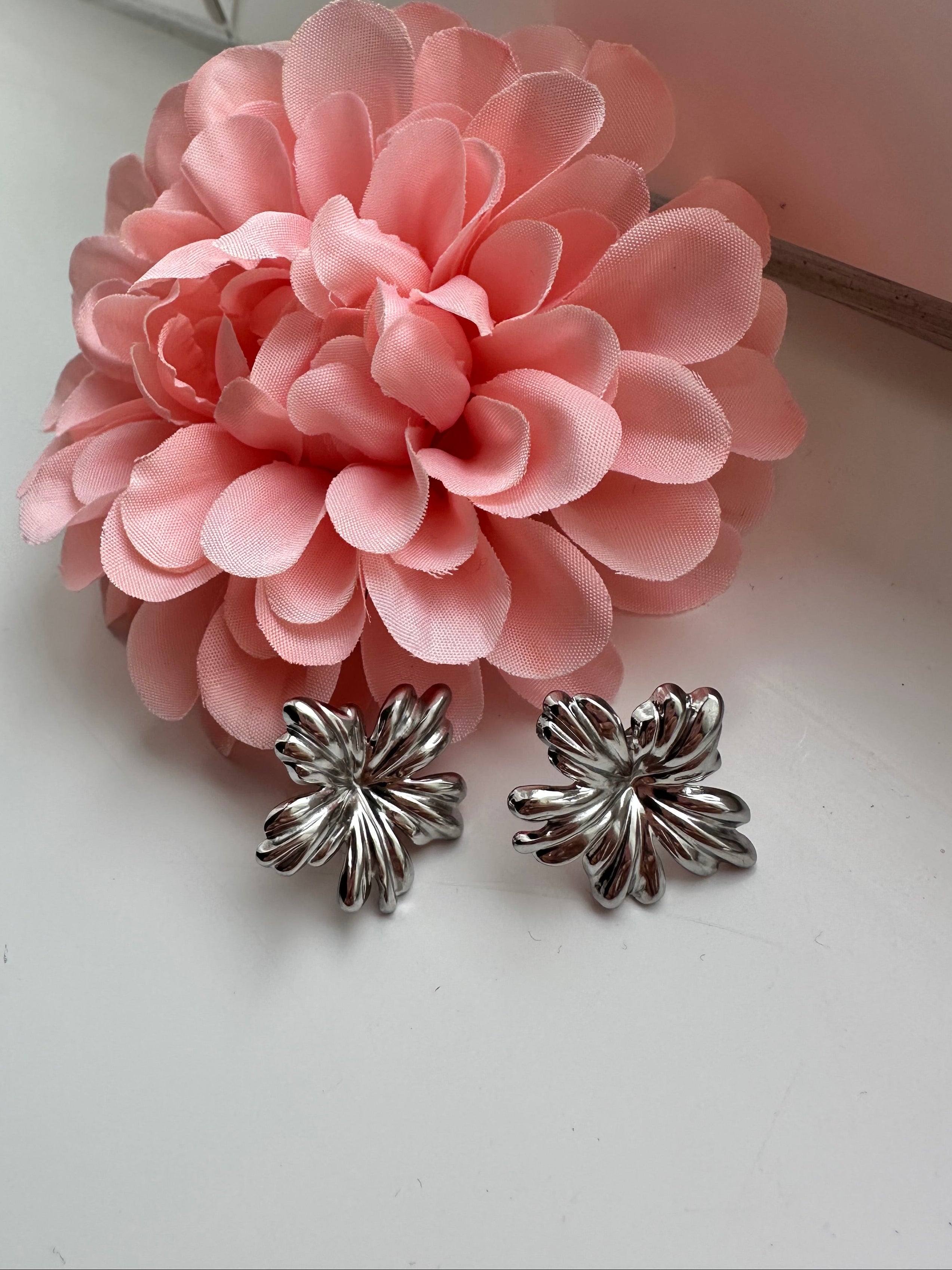 Boucles d'oreilles "Flora" Argentées