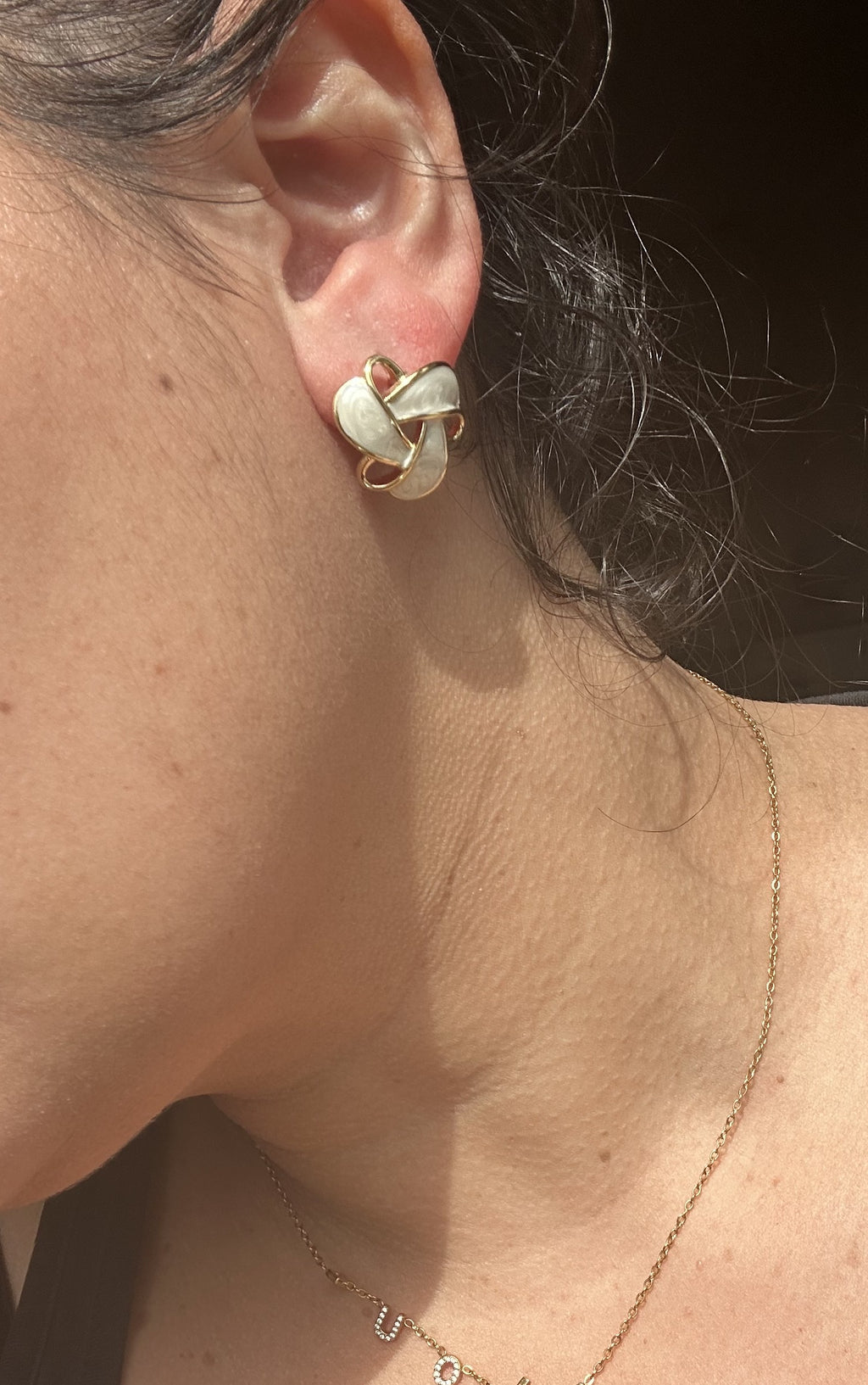 Boucles d'oreilles "Nœud Nacré"